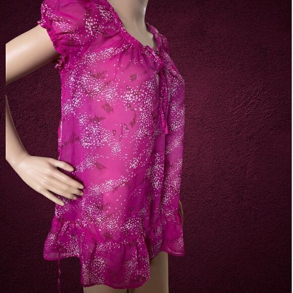 Liz Lange maternity top  - Picture 4 of 7